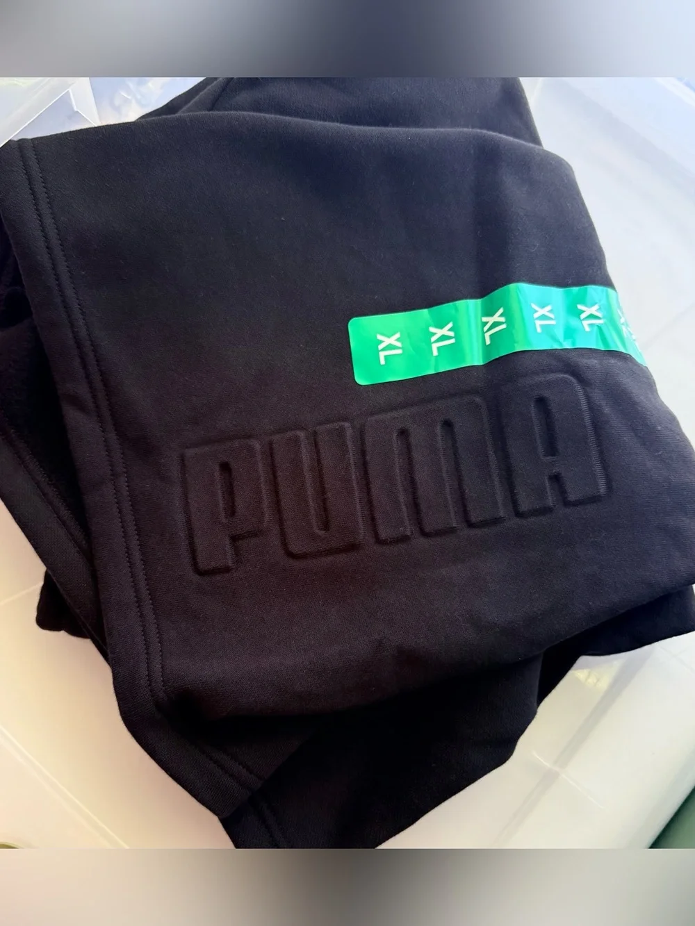New Puma Sweatpants Shorts drawstring and side pockets size XL Black